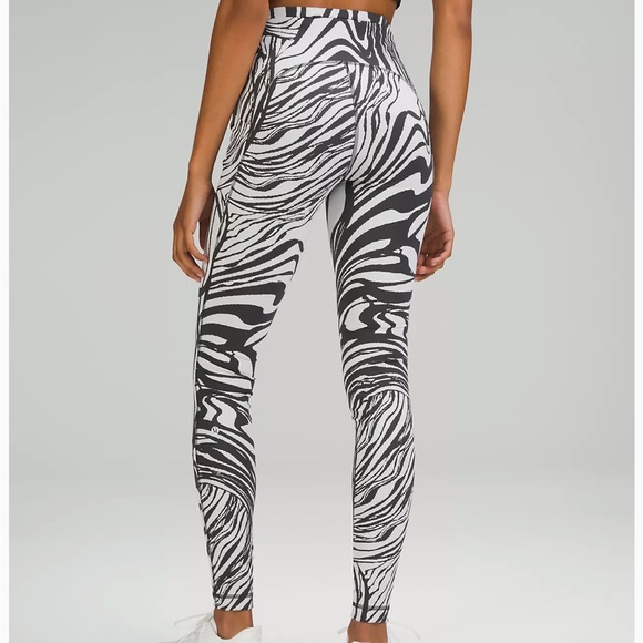 Lululemon Swift Speed High-Rise Tight 28" Spin Off Jacquard Vapor Graphite - Picture 3 of 4